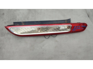 Задний фонарь в кузове