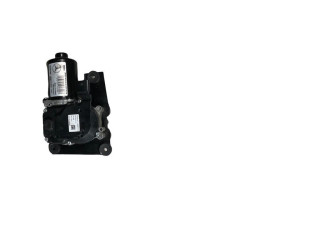 Двигатель стеклоочистителей