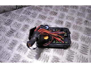   Pojistková skříňka 1K0937700B   Volkswagen Caddy 