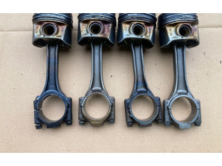 Поршень 03LACXX0790X Skoda Octavia Mk3 (5E)