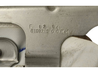 Боковая подушка безопасности 610921500, 611042400 KIA Venga