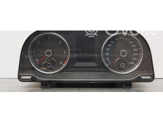 Панель приборов 2K0920876F   Volkswagen Caddy       