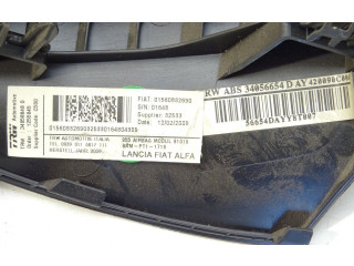 Подушка безопасности для колен 01560832690 Alfa Romeo Mito