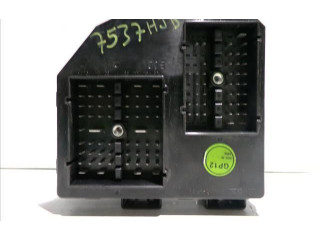 Pojistková skříňka 60614436 Opel Antara 2006