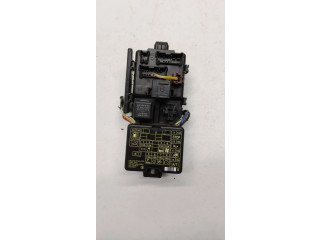 Блок предохранителей Mr409898 Mitsubishi Pajero Sport I