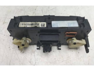 Блок управления климат-контролем X8032001, 400018004   Citroen C1