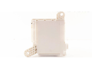   Pojistková skříňka 8267030340B   Lexus GS 250 350 300H 450H 2014