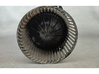 Вентилятор печки       Nissan Vanette