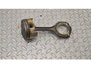 Píst 53236 Mercedes-Benz E W211 M 272.943