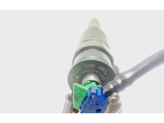 Форсунка 0445110566    Peugeot 2008 I   