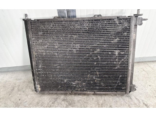 Комплект радиатора Renault Clio III 2005 - 2012 года