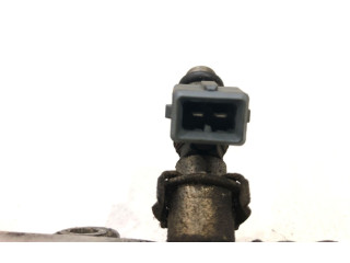 Топливная рампа A1660700395 Mercedes-Benz A W168