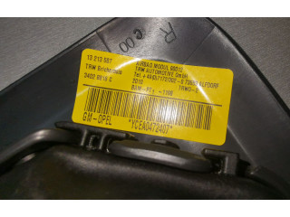 Подушка безопасности в сиденье 13213586, 13213587   Opel Corsa D