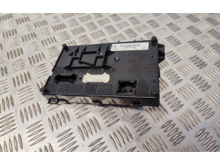 Pojistková skříňka Řídící jednotka BSM 8200387289   Renault Clio III 2010