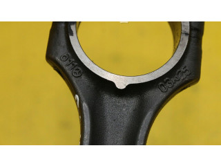 Píst Mercedes-Benz C W203