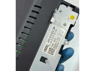 Дисплей    4H0919604C  | 68475634065315,210   Audi A8 S8 D2 4D