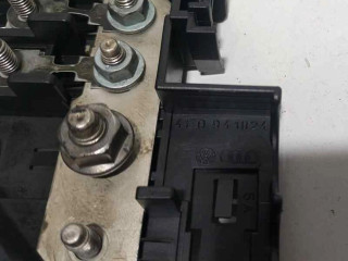 Pojistková skříňka Řídící jednotka BSM 4F0941824, 80884   Audi A6 S6 C6 4F 2004