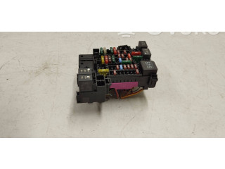 Блок предохранителей Audi A1  2018 -  года 2q0937615a      