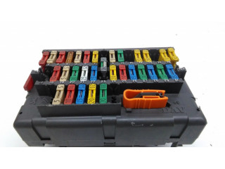 Блок предохранителей 95685912 Citroen Xsara