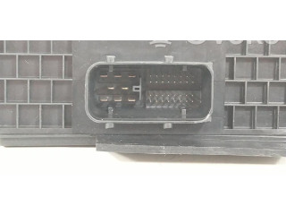   Pojistková skříňka NBA015003034001, 4F0907280   Audi Q7 4L 2005