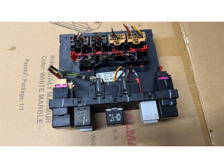   Pojistková skříňka 3C0937049D   olkswagen Jetta V 2005