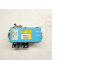 Блок предохранителей MR587655 Mitsubishi Grandis