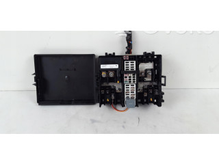 Блок предохранителей  32265019   Volvo XC90    