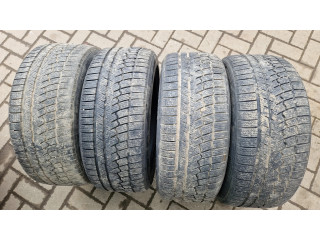 Нижняя решётка (из трех частей)