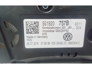 Панель приборов 5G1920757B   Volkswagen Golf VII       