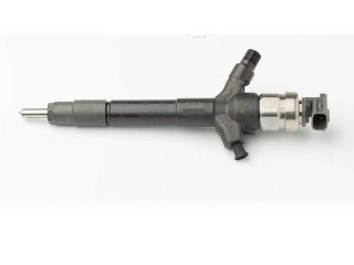 Форсунка 0950007490, DCRI109560 Mitsubishi L200