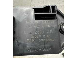 Блок предохранителей LJE2800AB, 174900111200 Jaguar XK8 - XKR