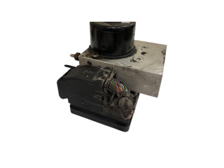 Блок АБС 8671224 Volvo V70 2000 - 2004 года