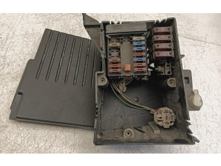 Блок предохранителей 9608173180   Peugeot 406    