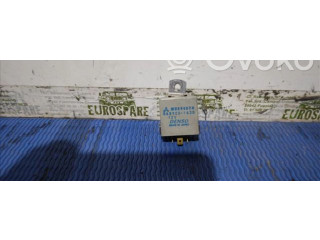 Блок предохранителей MB894074 Mitsubishi Montero