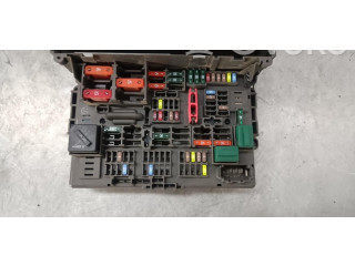 Pojistková skříňka 10688710 BMW X1 E84 2014