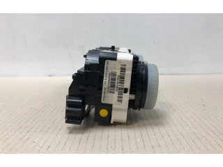 Блок управления климат-контролем Mitsubishi Carisma