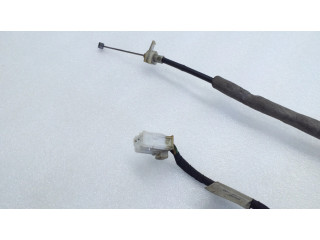 Притягиватель задней крышки