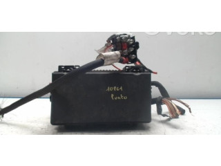   Pojistková skříňka    Fiat Punto (199) 2008