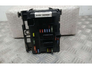 Блок предохранителей 965663880   Peugeot 406    