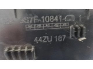 Přístrojová deska Ford Mondeo Mk III 2003 3S7F10841