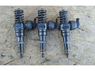 Форсунка 038130073AG Audi A3 S3 8L