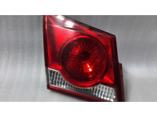 Задний фонарь левый сзади GM, Y9K15 Chevrolet Cruze 2009-2016 года