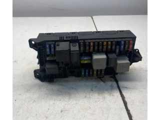   Pojistková skříňka 2115453801   Mercedes-Benz E AMG W211 2007