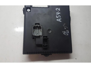 Блок предохранителей 30728512, A542 Volvo V70