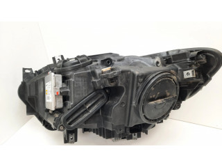 Передняя фара