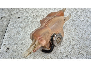 Расширительный бачок охлаждающей жидкости