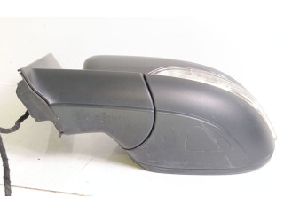 Зеркало электрическое Volkswagen Touran II 2010 - 2016 года