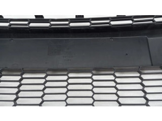 Передняя решётка Fiat 500L 2013- года 735522417