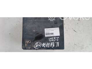 Pojistková skříňka 284B7EB31C Nissan Navara D40 2009