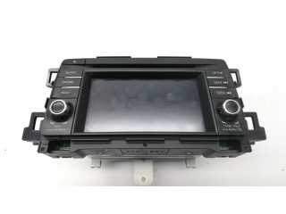 Радио/ проигрыватель CD/DVD / навигация